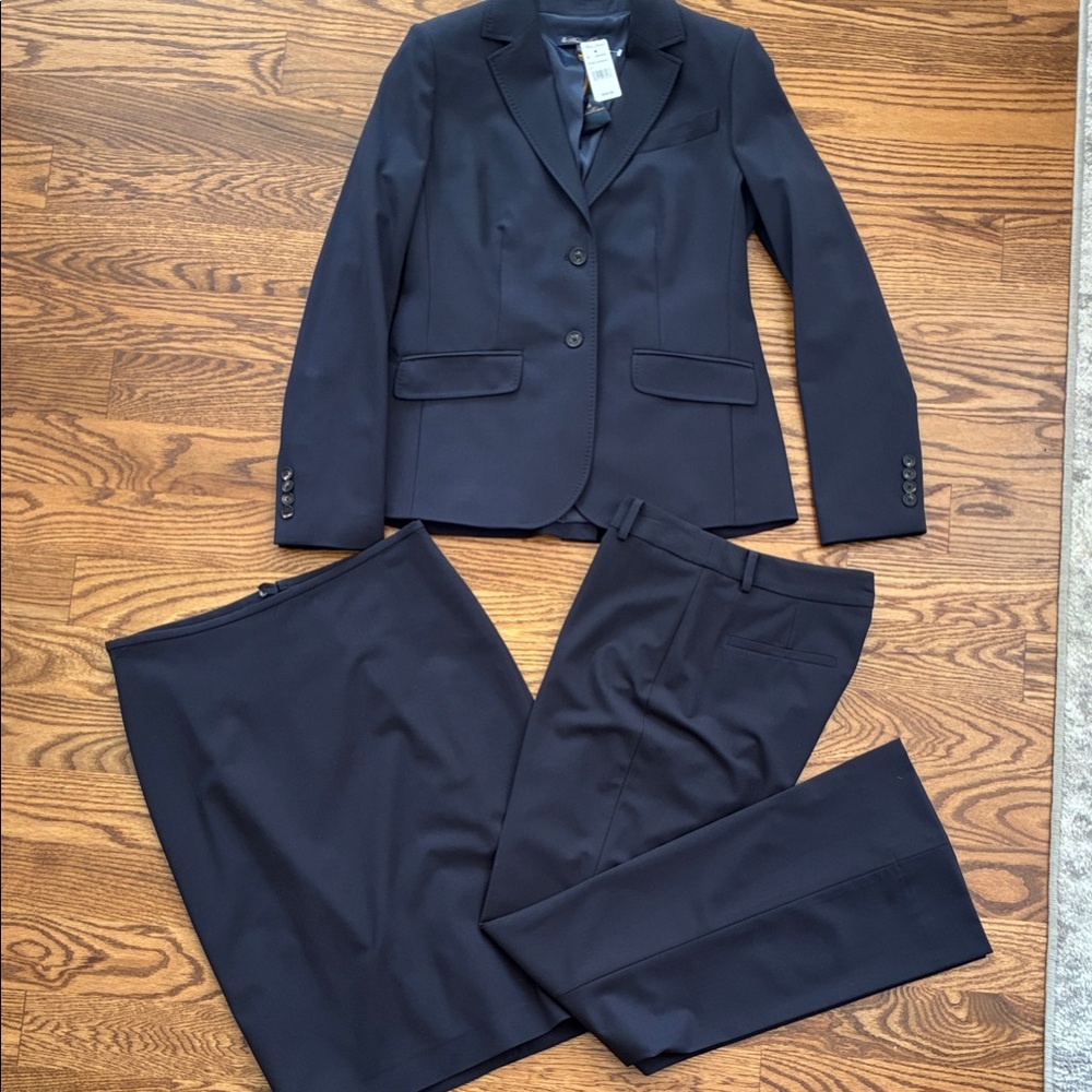 Brooks Brothers Navy and black Essential Women's Suit Sets
